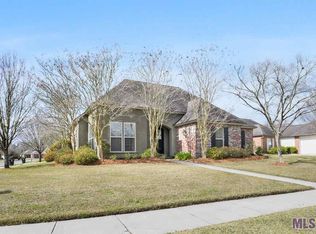 2244 Springlake Dr, Baton Rouge, LA 70810