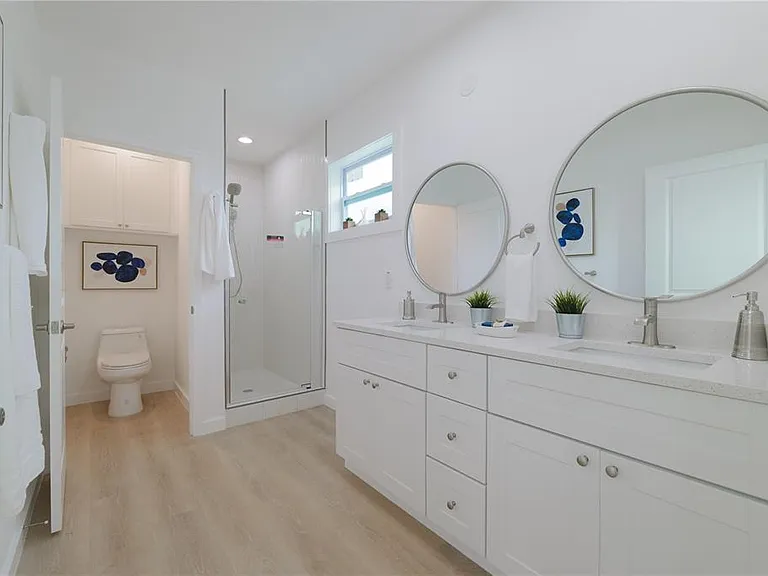 4829 Jenny Way — Photo 9