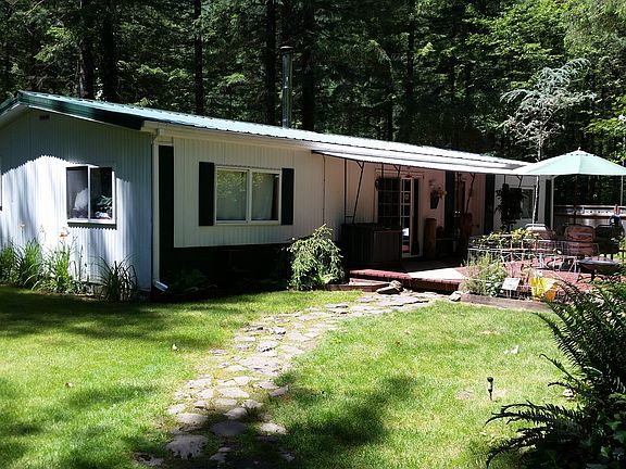 2nd image of 112 Dougan Falls Ln