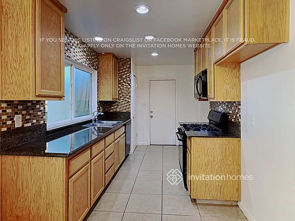 5th image of 5884 Revelstok Dr