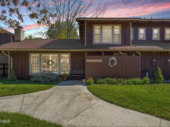 5 Meadow Lakes Dr, Bear Valley, CA 93561