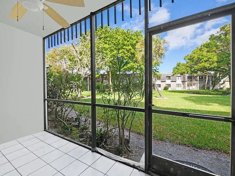 3101 Oakland Shores Dr #H108 — Photo 10