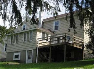 59 North St, Morrisville, NY 13408