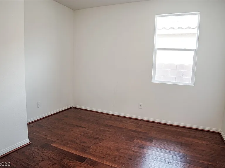 1818 Vibrant Barn Ave — Photo 12