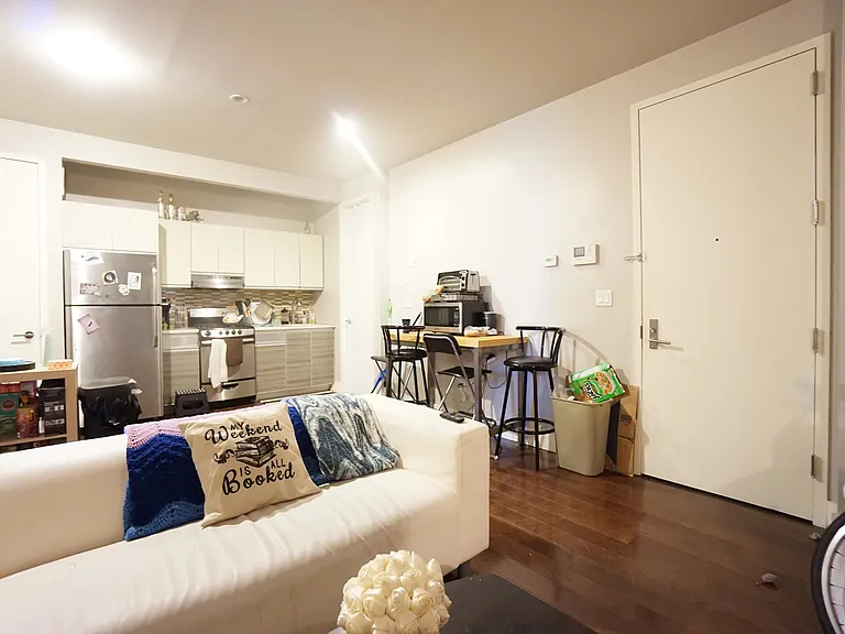 204 Starr St #2F — Photo 7