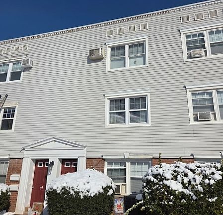 2nd image of 48 Hastings Avenue #B