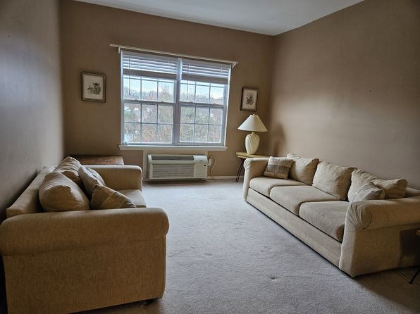 9310 Richmond Rd #310