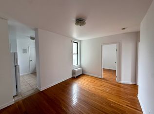 25-38 Astoria Blvd #16, Astoria, NY 11102