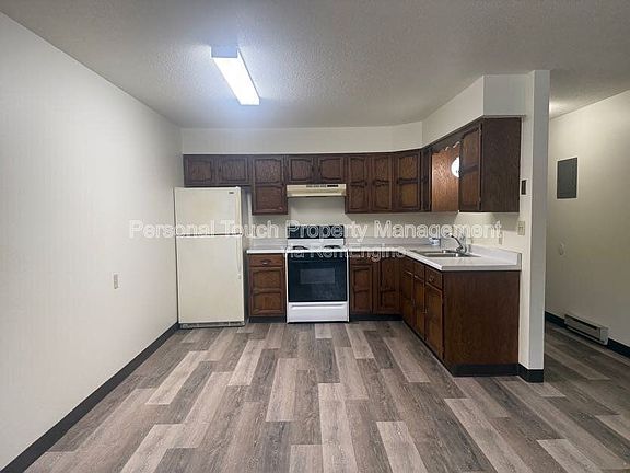5th image of 1050 Front St #3