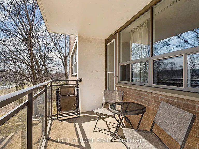 212 Kerr St #207 — Photo 21