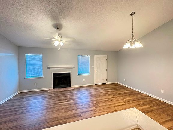 5th image of 108 Witten Cir APT B