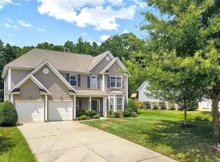 5064 Timber Falls Dr, Fort Mill, SC 29715