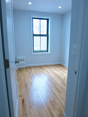 Rented by City & Suburban | media 25