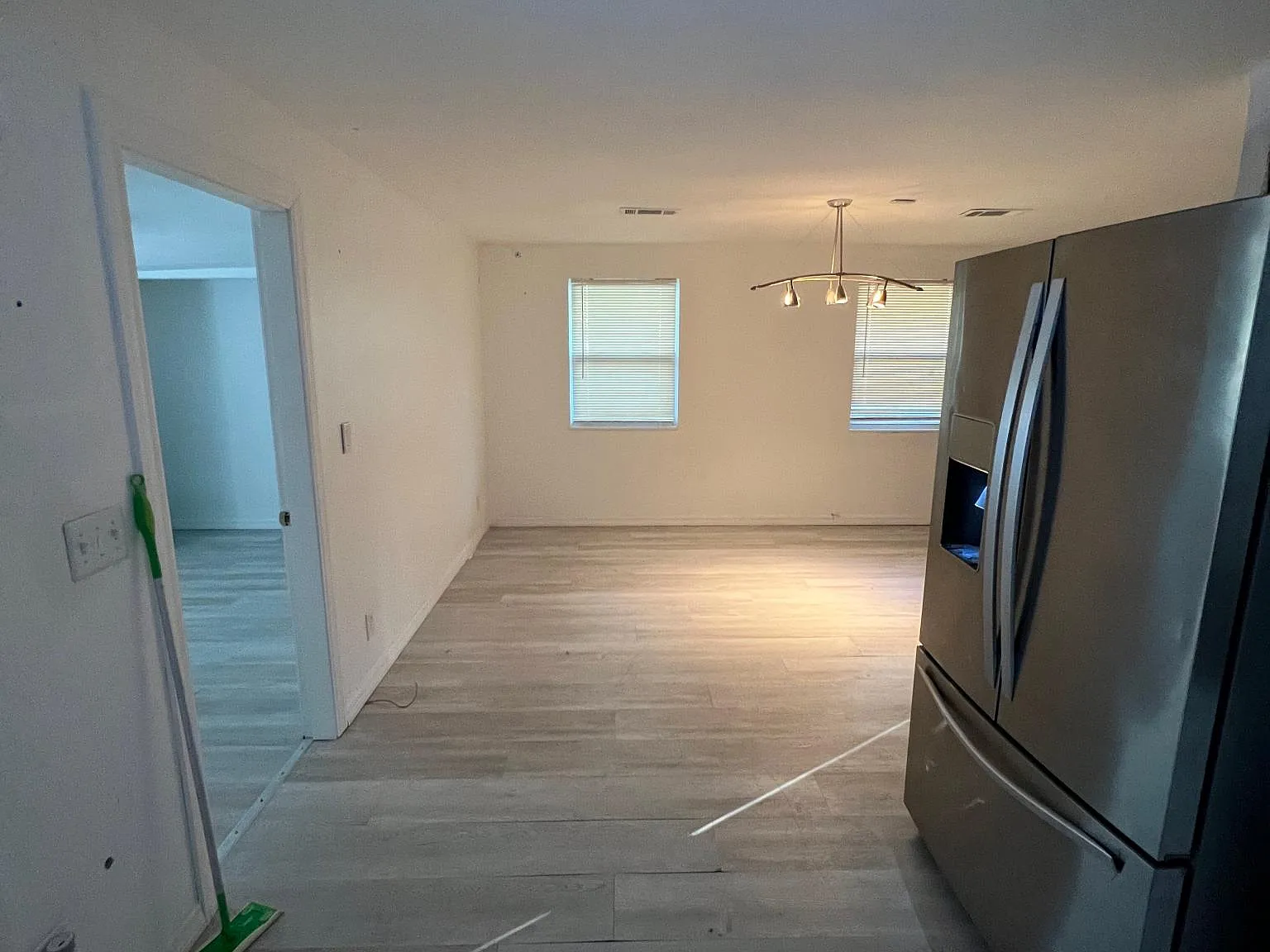 12727 N Ola Ave — Photo 3
