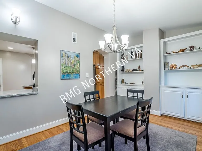 1132 Powhatan St — Photo 9