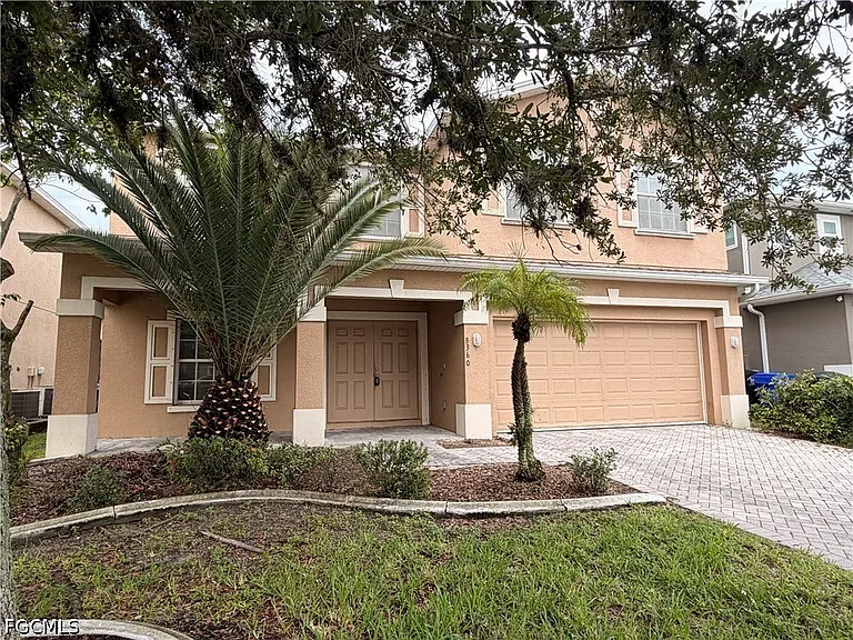 8360 Silver Birch Way — Photo 2