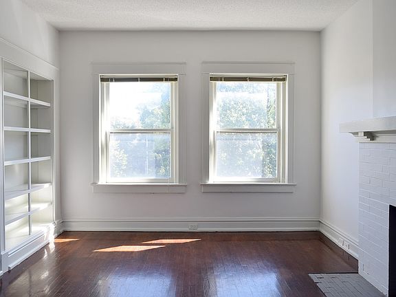 Dining/Living room