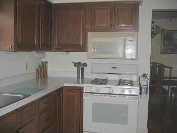 4th image of 811 Grant Ave