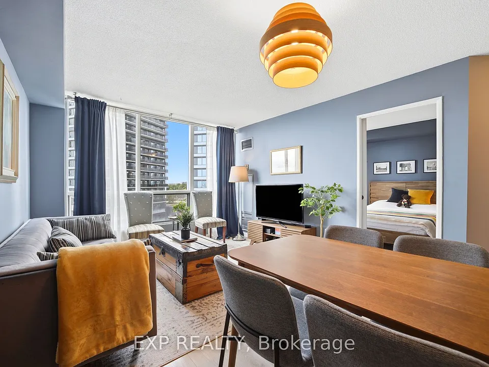 101 Subway Cres #1001