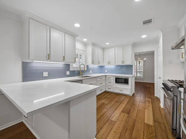 6423 Cindy Ln, Houston, TX 77008