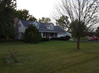 15535 Cemetery Rd, Wapakoneta, OH 45895