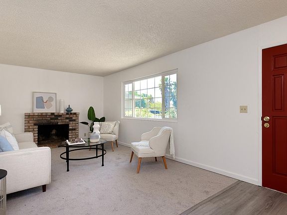 5th image of 1630 Quail Dr