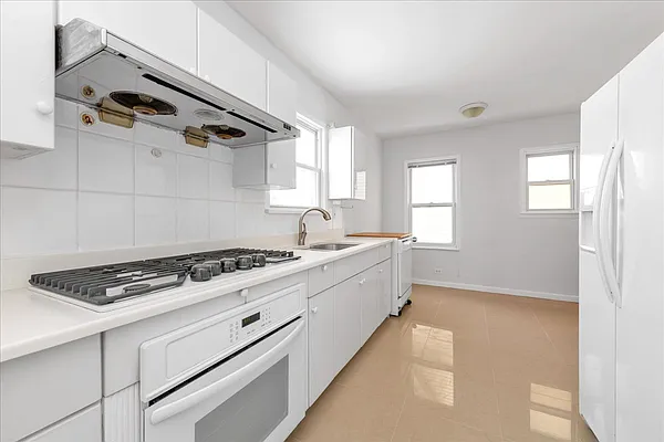 Rented by Benjamin Realty Since 1980 | media 9