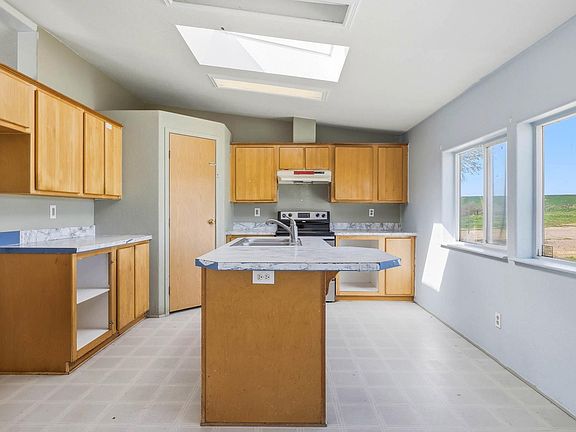 5th image of 313 Green Rd