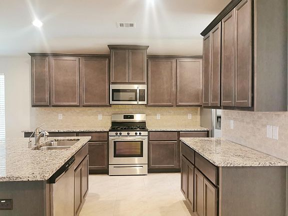 2nd image of 23747 Piedmont Forest Dr