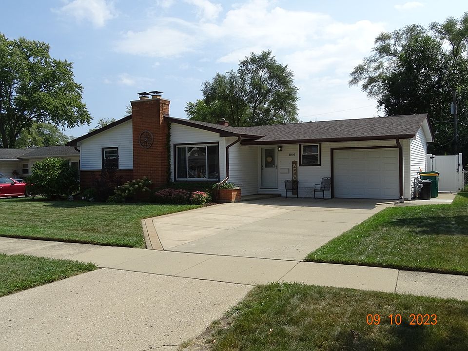 1st image of 1001 Woodland Dr