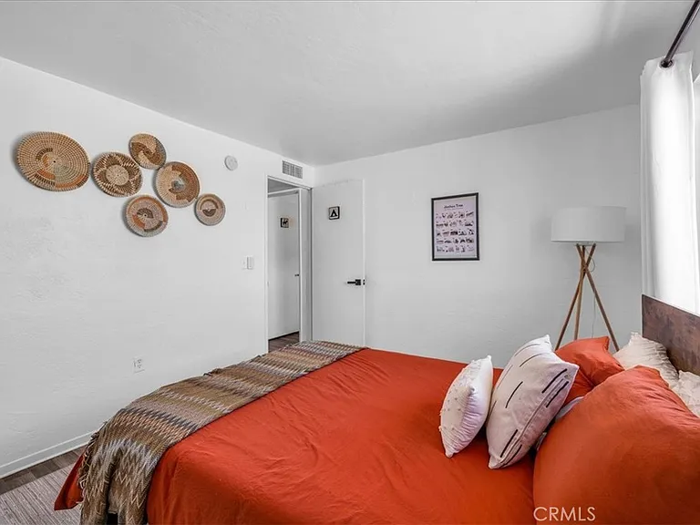 5749 Halsey Ave — Photo 25