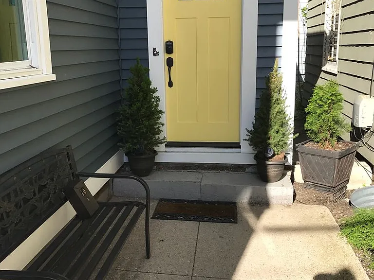 70 Courtland St — Photo 23
