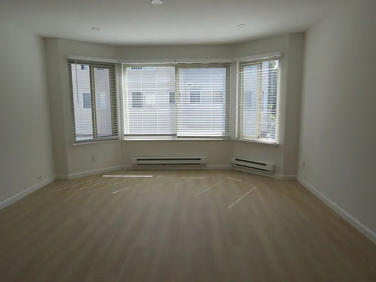 1770 San Jose Ave — Photo 4