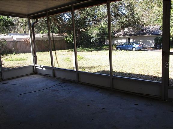 5th image of 1720 Orange Hill Dr