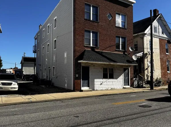 111 High St, Hanover, PA 17331