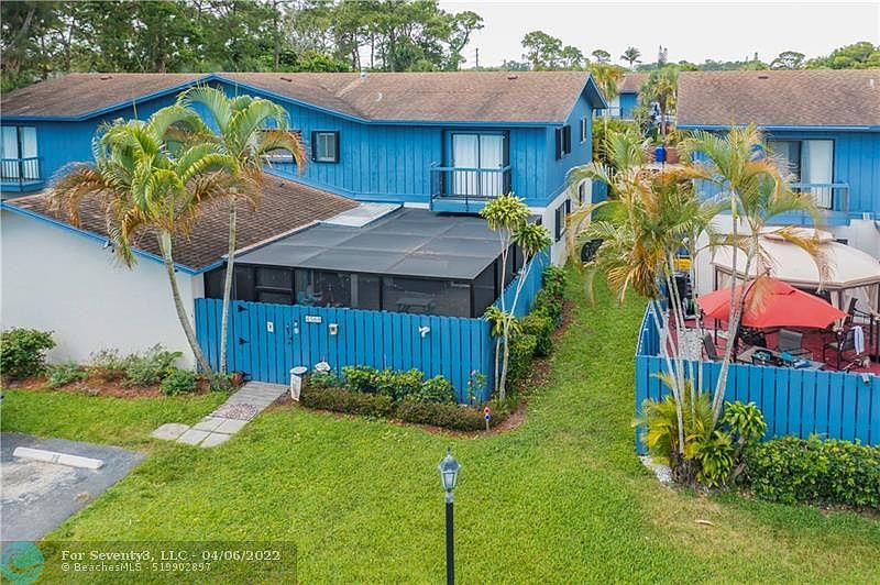 1st image of 4568 Holly Lake Dr