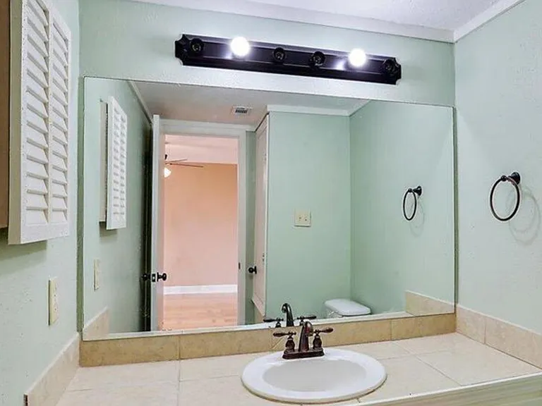 1064 Windrose Dr — Photo 4