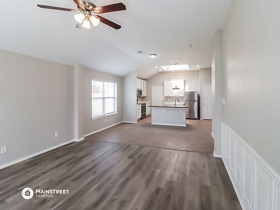 3rd image of 9513 Fox Hill Dr