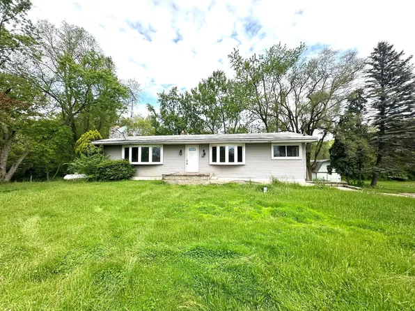 8600 Sears Rd, Horton, MI 49246