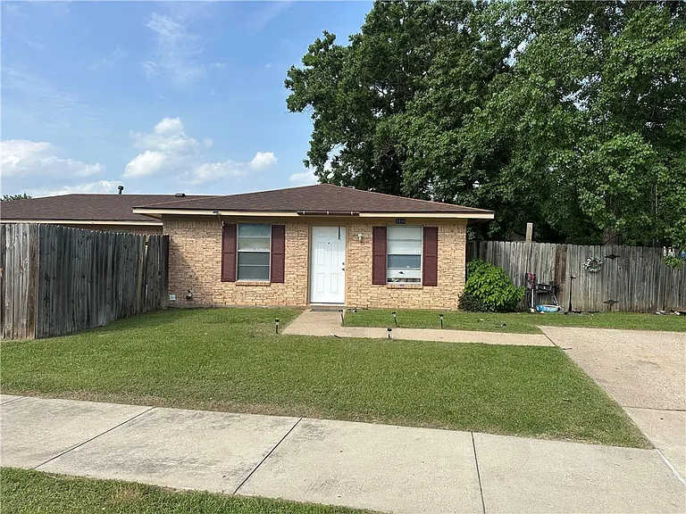 1400 Gramma Ct — Photo 5
