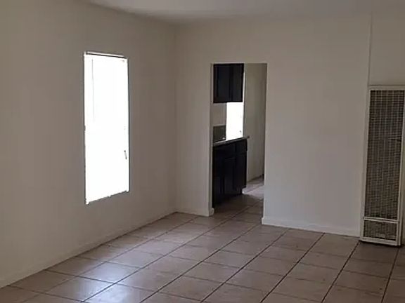 2nd image of 1413 Beale Ave