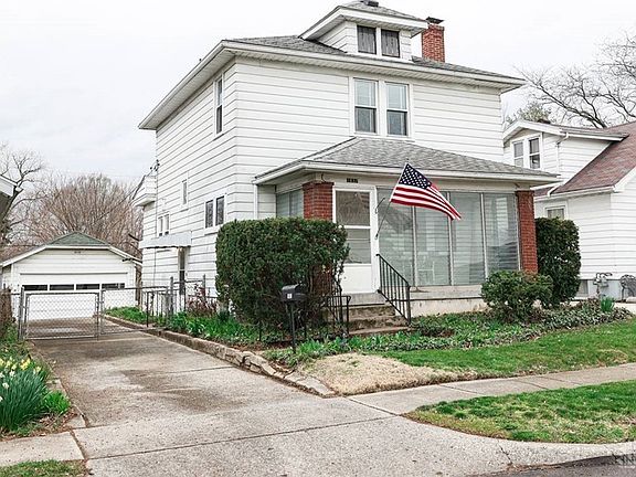 2nd image of 1837 King Ave