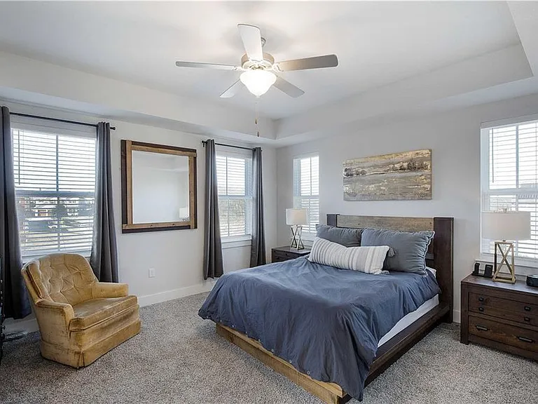 7500 Burnham Pl — Photo 10