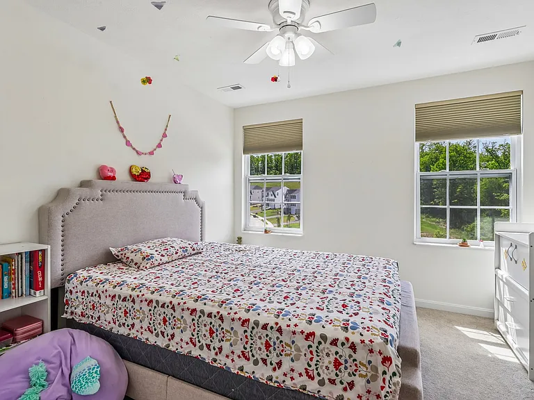 1105 Deerfield Dr — Photo 27