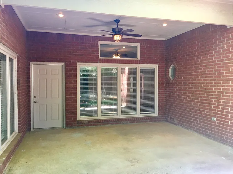 8306 Elkhart Ave — Photo 19
