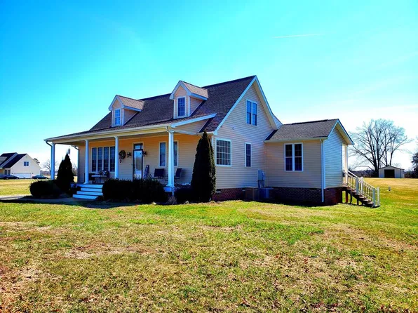 832 Bible Way Rd, Crewe, VA 23930