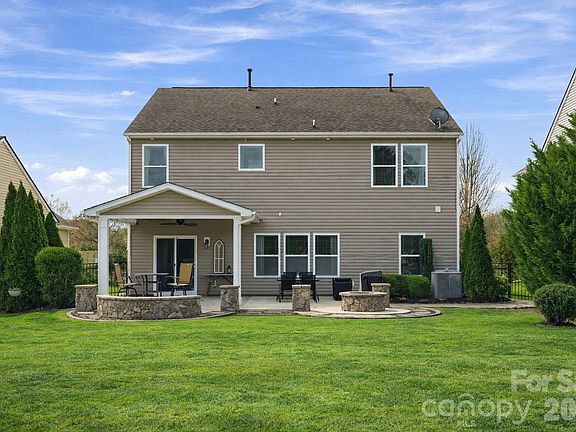3rd image of 79321 Ridgehaven Rd