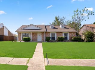 465 Rainier St, Cedar Hill, TX 75104