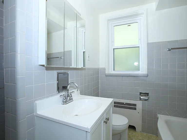 745 Westwood Dr #3 — Photo 7