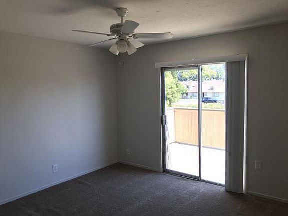3rd image of 5164 E Ashlan Ave Unit 132